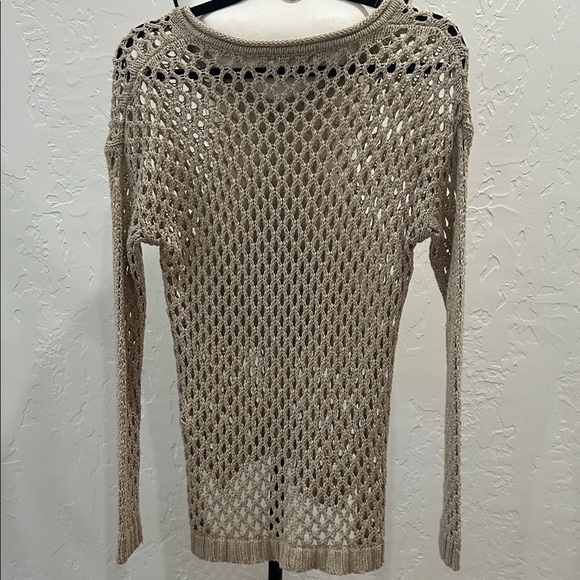 Olive & Oak V-Neck Open-Knit Sweater in Beige   JT - Picture 4 of 4